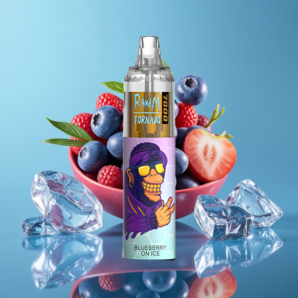 RandM Fumot Tornado 7000 Puffs 14ML Blauwe Bes Ijs Mesh Coil